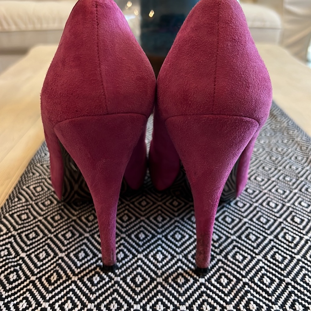Steve Madden suede heels - Picture 3 of 5